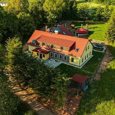 Chalupa Krenov 62 Bernartice  Екстер'єр фото